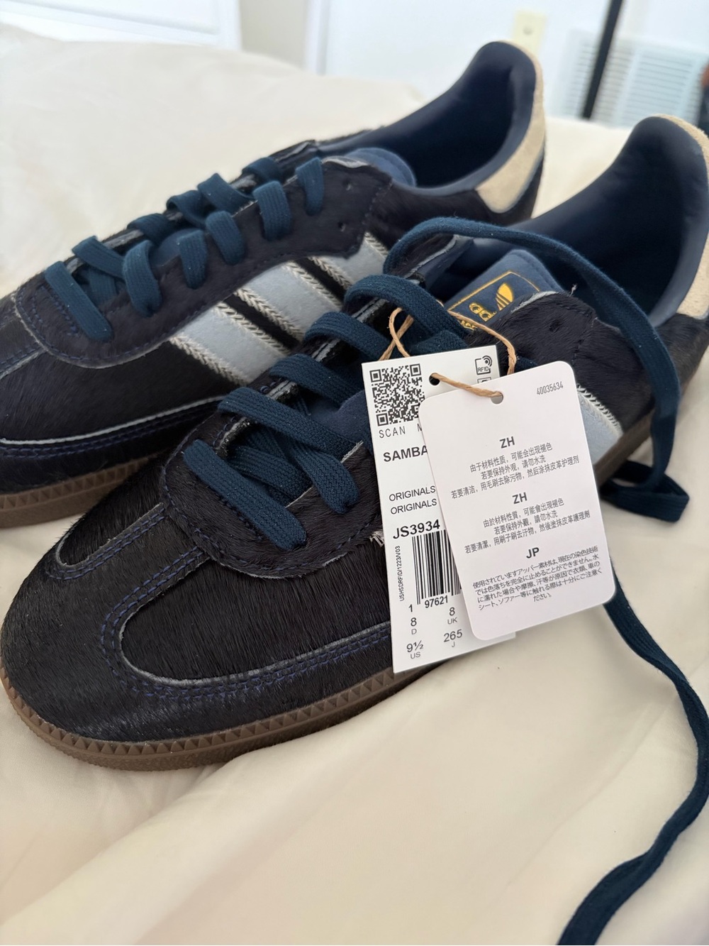 NWT Navy Cow Fur Adidas Sambas - Picture 4 of 4